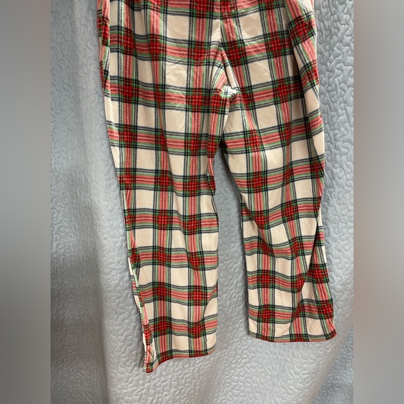 Holiday matching pajamas lounge pants - Picture 7 of 10